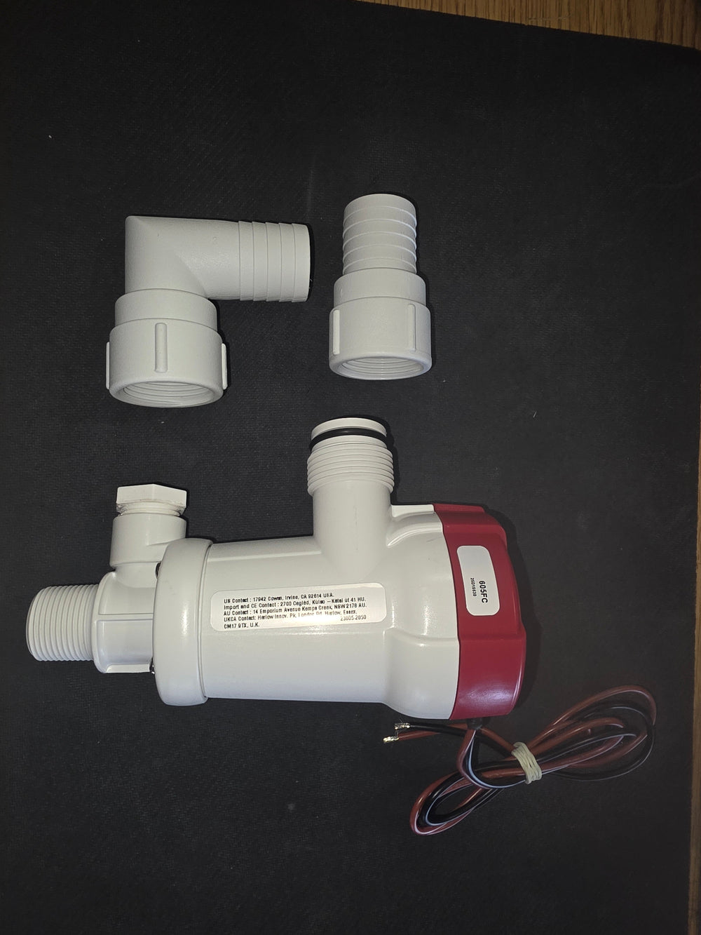 1100 Gph Livewell Straight replaces 405FC