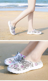 Womens Casual Clogs Breathable Beach Sandals Valentine Slippers Summer Slip On Women Flip Flops Shoes Sandals Quick Drying Slippers Walking Lightweight Rain Beach Summer Pool Water Shoes